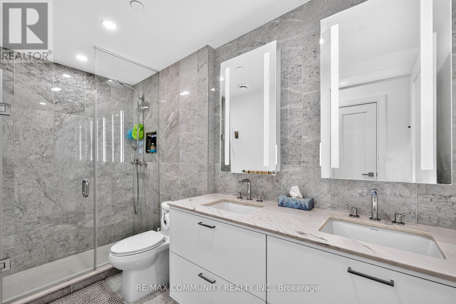 2203- 10 Inn On The Park Drive, Toronto, ON photo 23