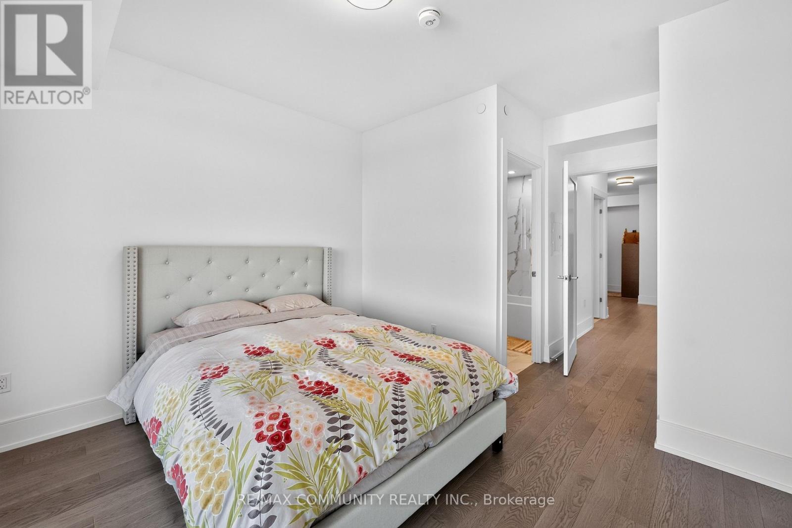 2203- 10 Inn On The Park Drive, Toronto, ON photo 25