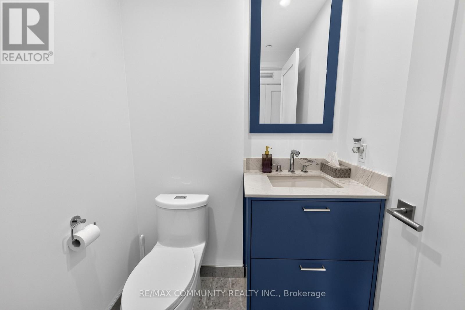 2203- 10 Inn On The Park Drive, Toronto, ON photo 28