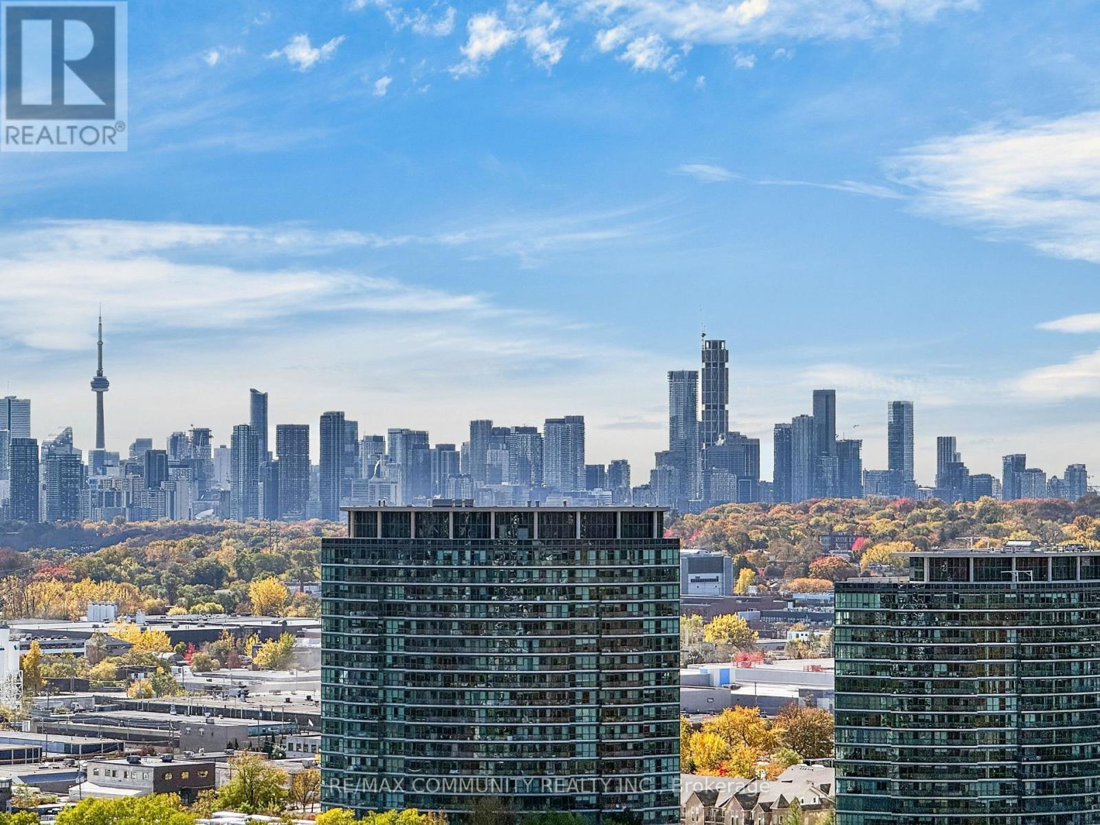 2203- 10 Inn On The Park Drive, Toronto, ON photo 37