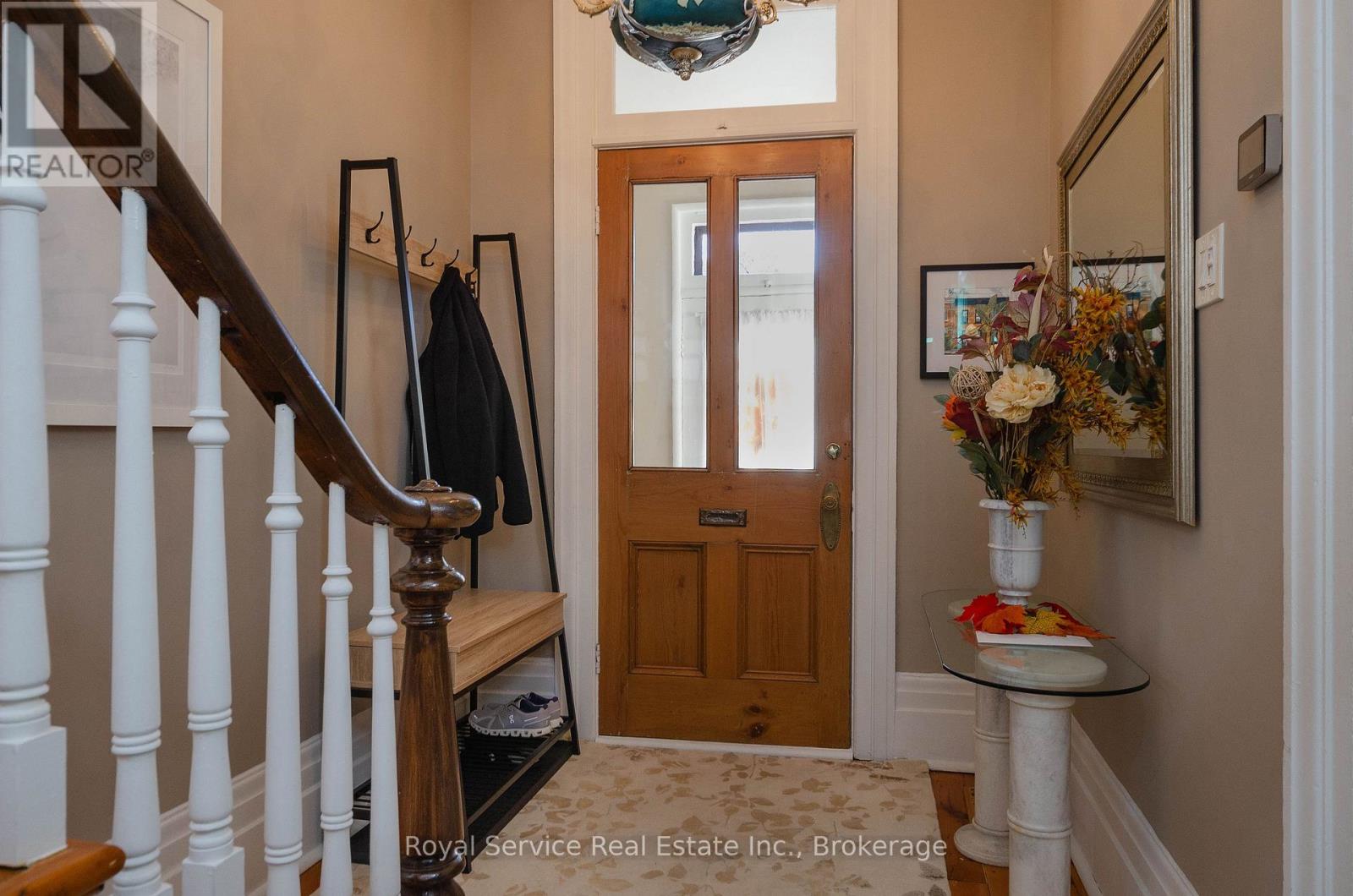 7 Bramley Street North, Port Hope, ON photo 3