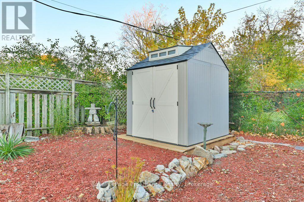 40 Elizabeth Crescent, Belleville, ON photo 40