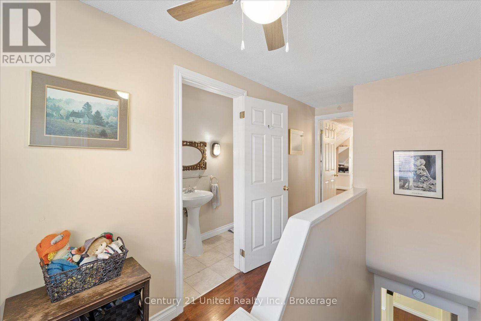 566 Sherbrooke Street, Peterborough, ON photo 26