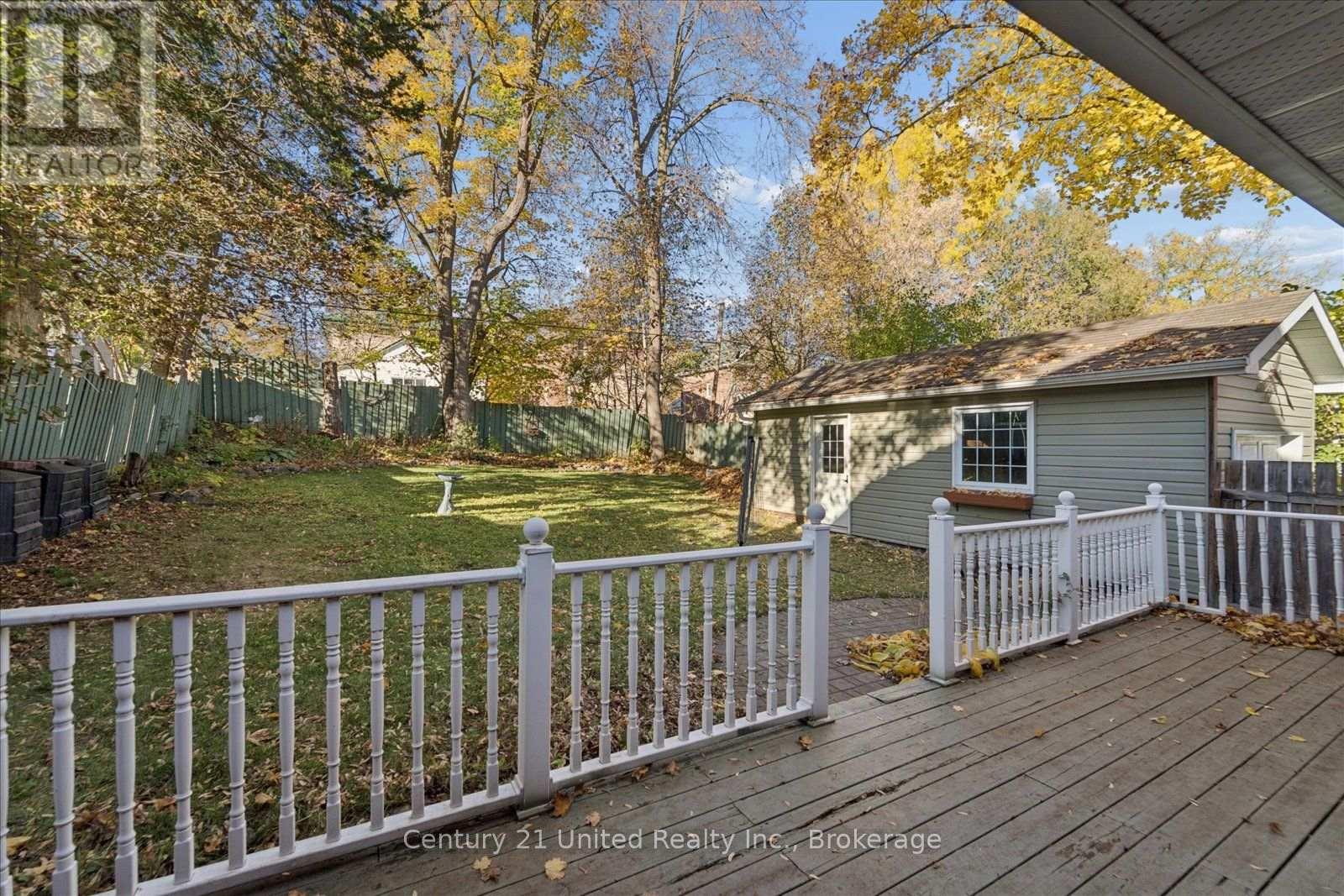 566 Sherbrooke Street, Peterborough, ON photo 41