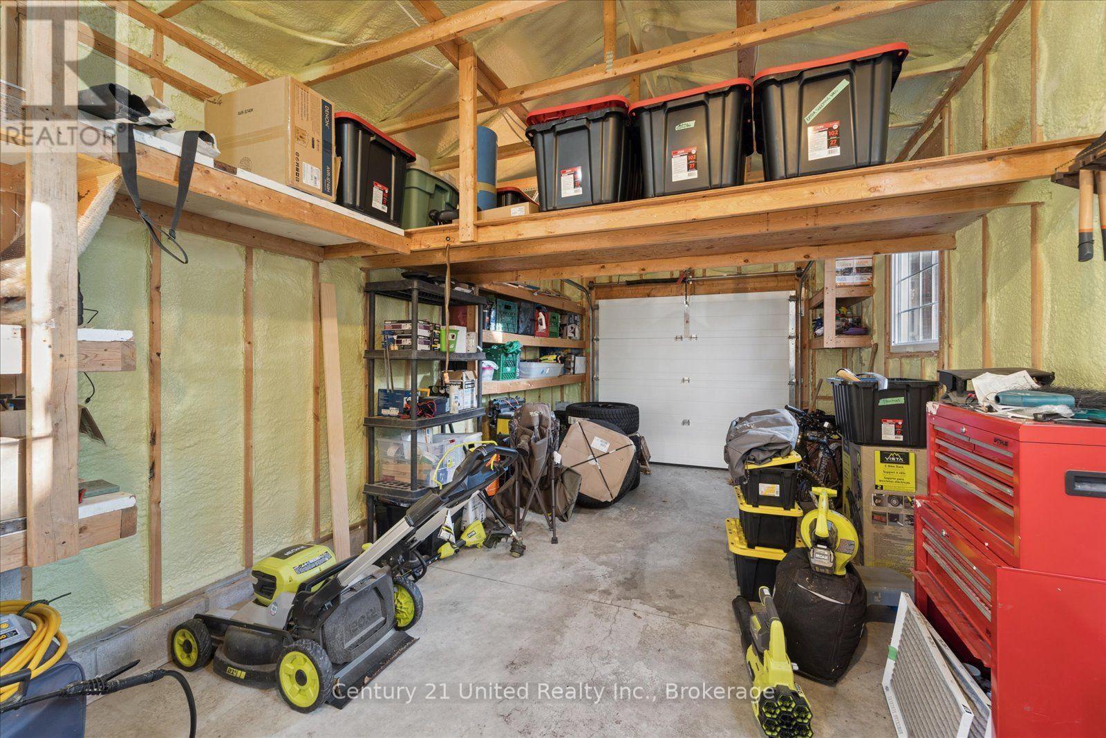 566 Sherbrooke Street, Peterborough, ON photo 46