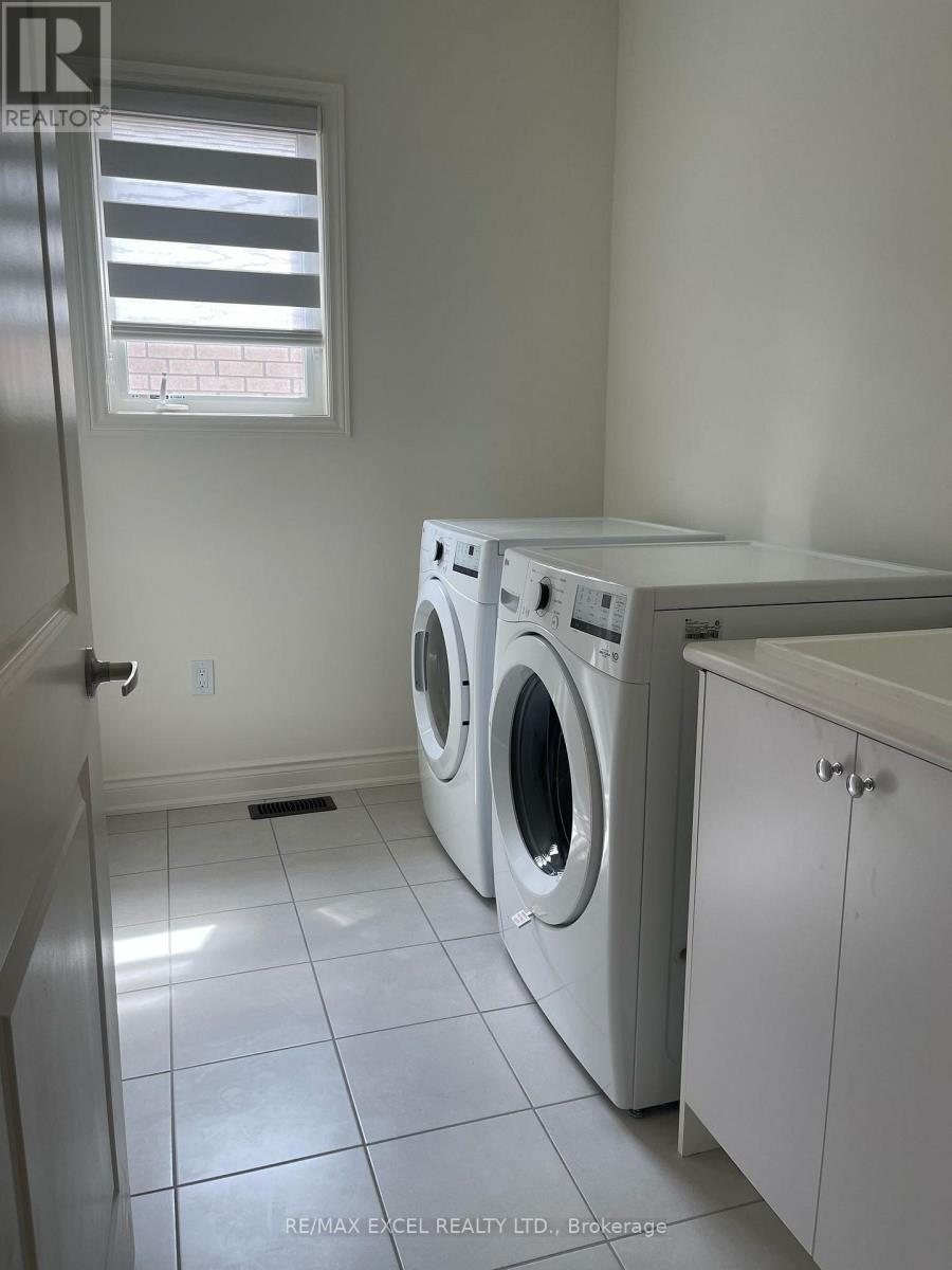 2206 Cayenne Street, Oshawa, ON photo 12