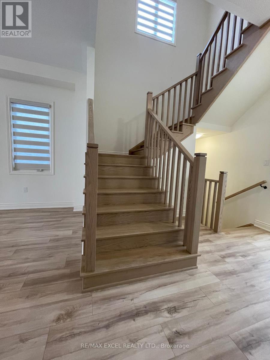 2206 Cayenne Street, Oshawa, ON photo 6