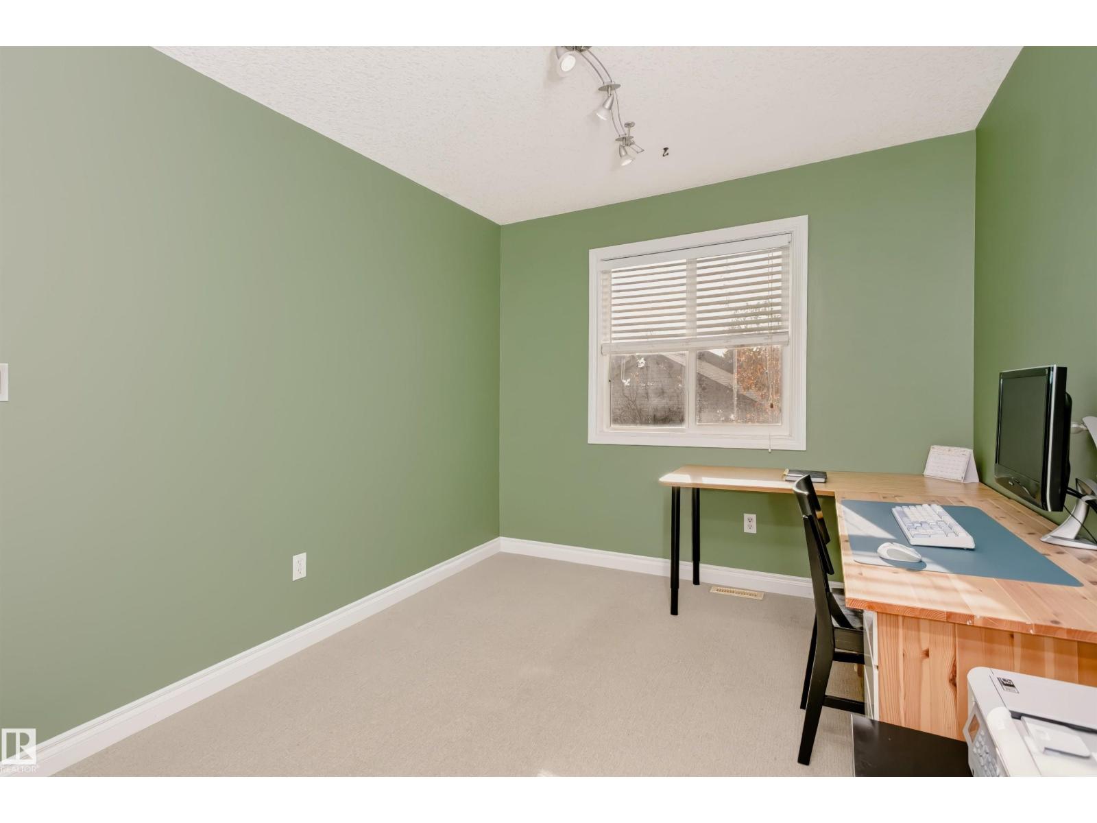 Property photograph 33 for MLS E4514550