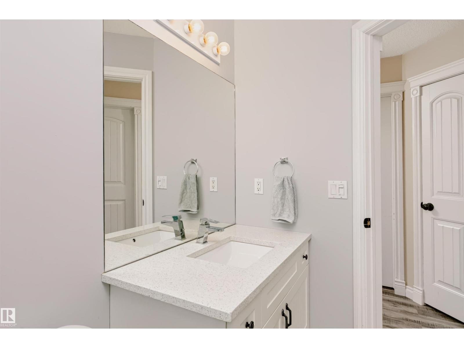 Property photograph 35 for MLS E4514550