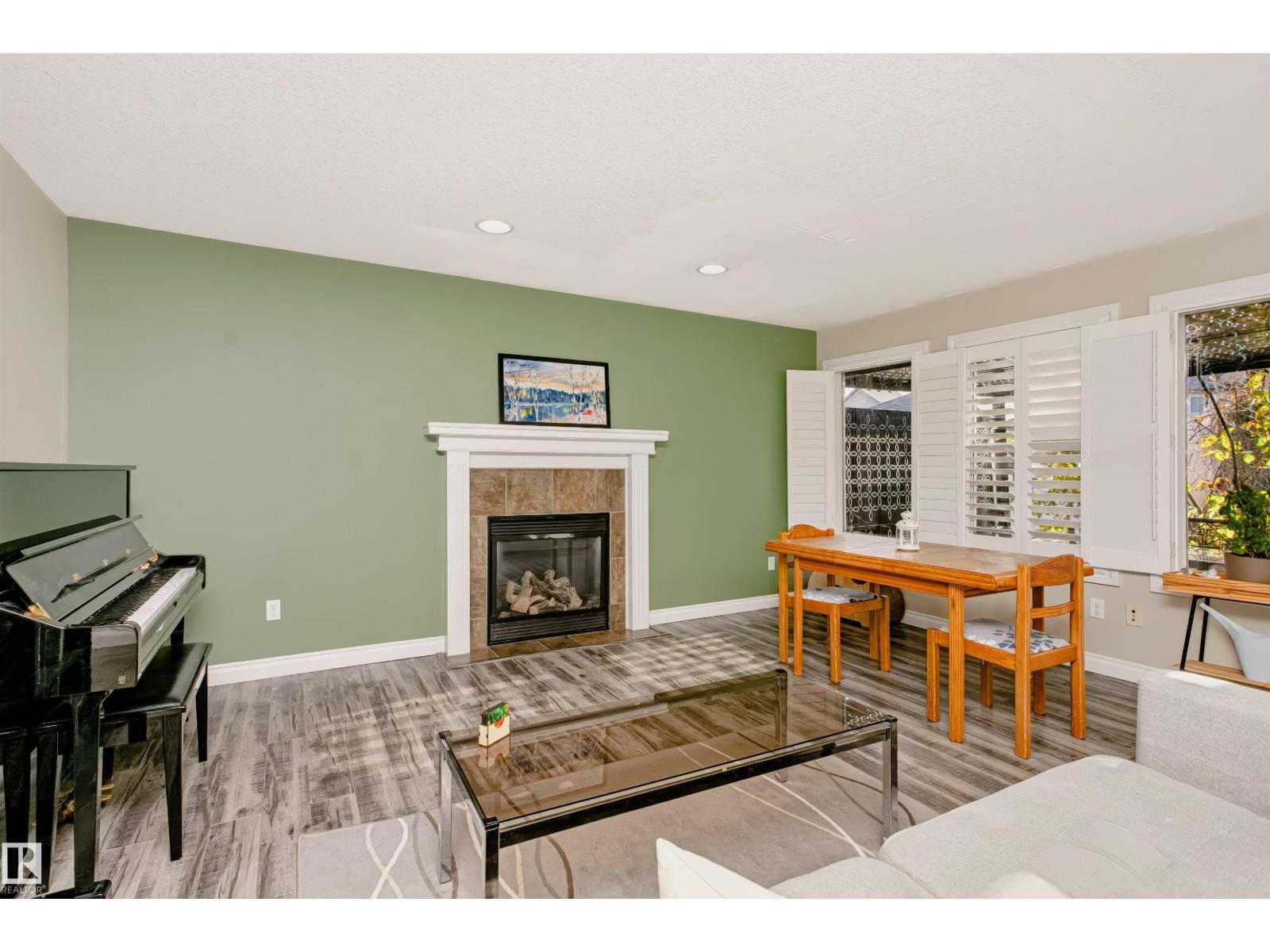 Property photograph 3 for MLS E4514550