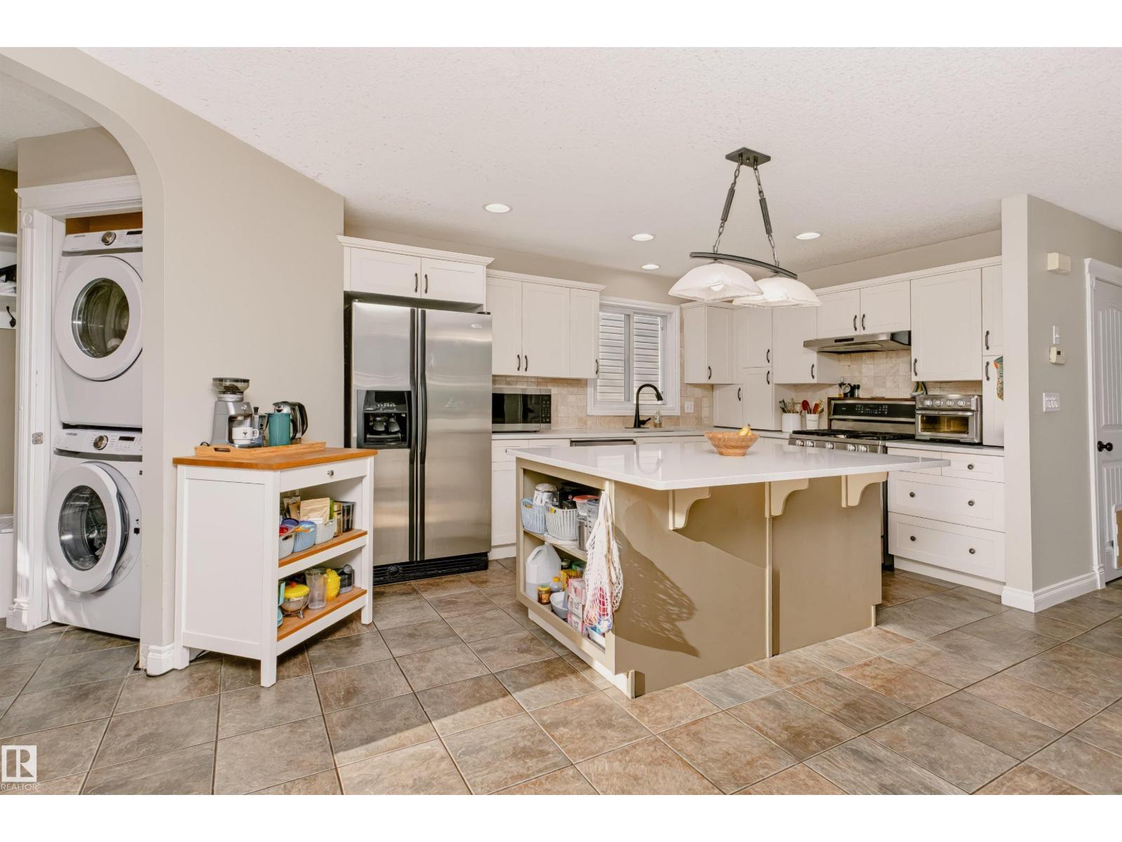 Property photograph 9 for MLS E4514550
