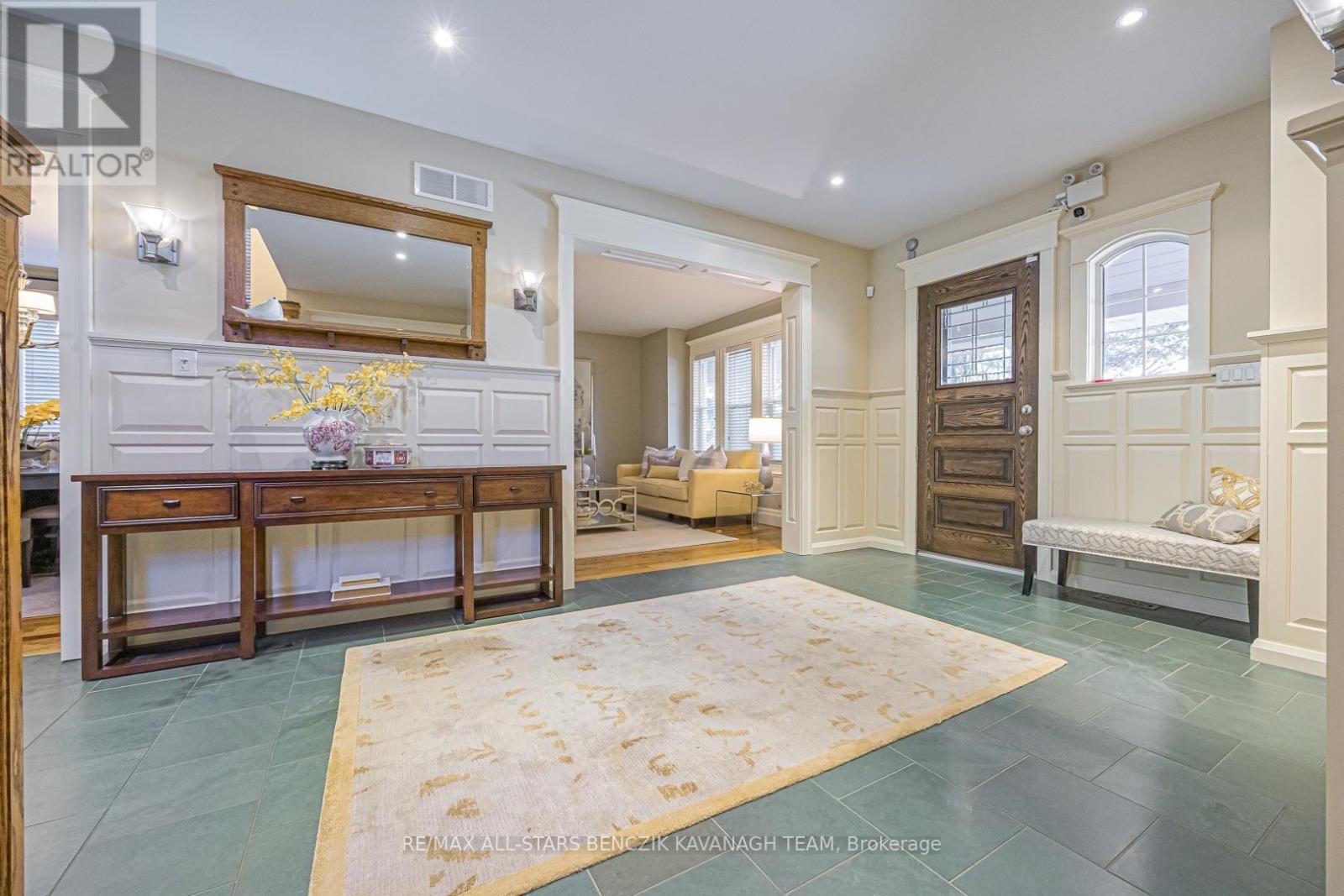 3 Rouge Street, Markham, ON photo 2