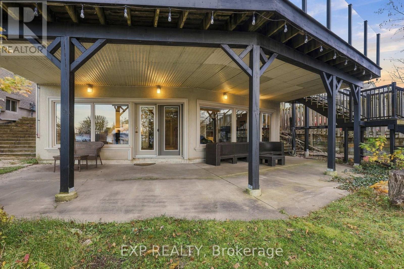 220 River Road East, Wasaga Beach, ON photo 46