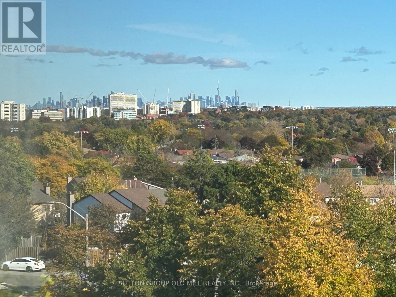 609- 1001 Cedarglen Gate, Mississauga, ON photo 2