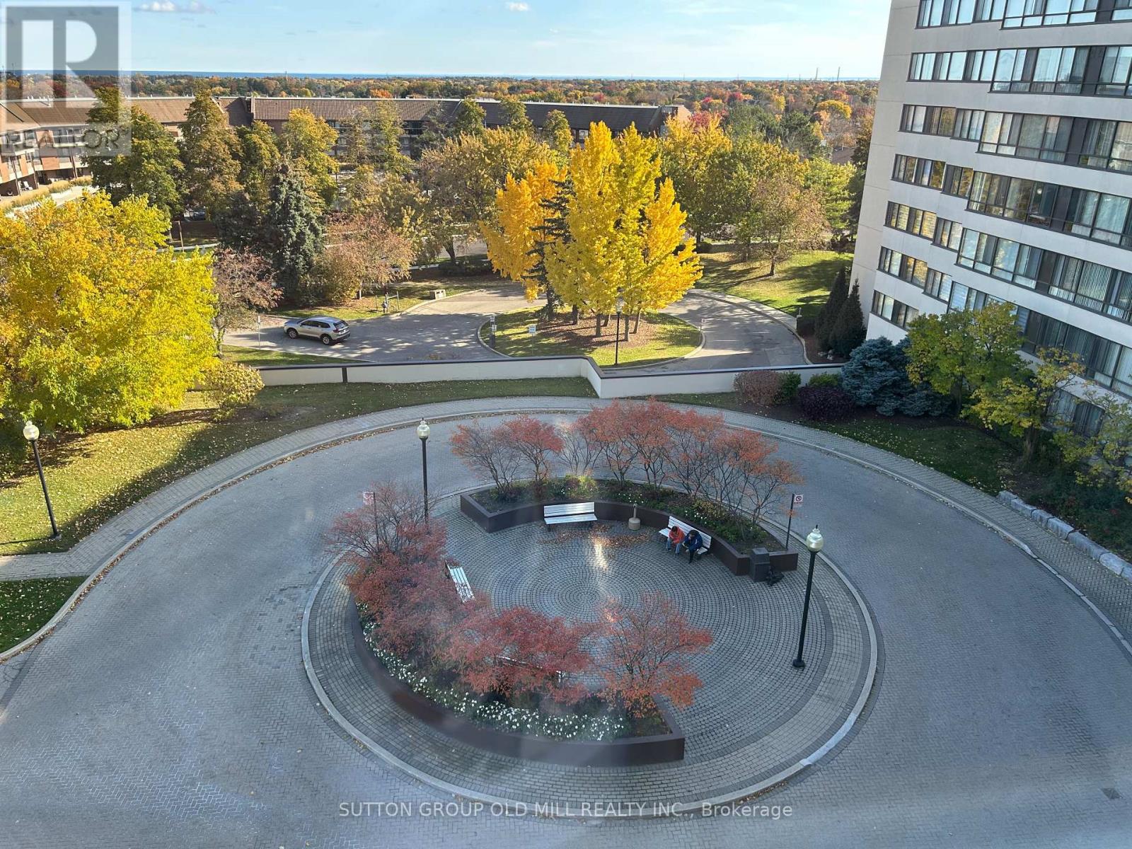 609- 1001 Cedarglen Gate, Mississauga, ON photo 6