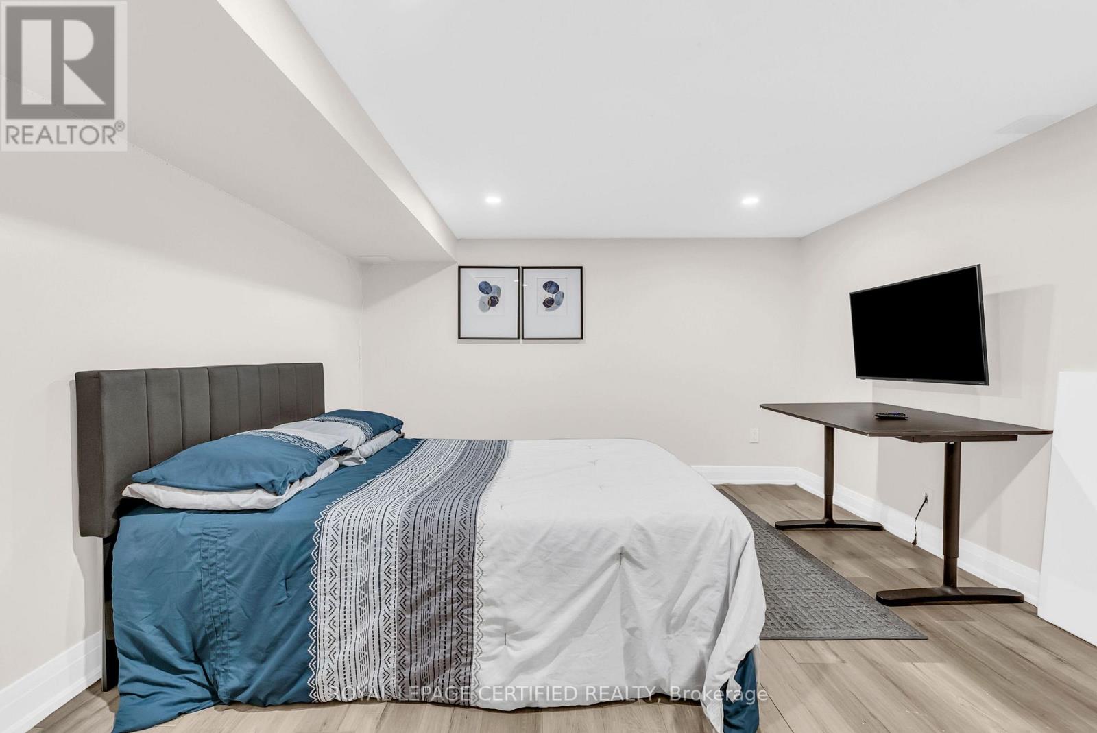 1359 Kenmuir Avenue, Mississauga, ON photo 37