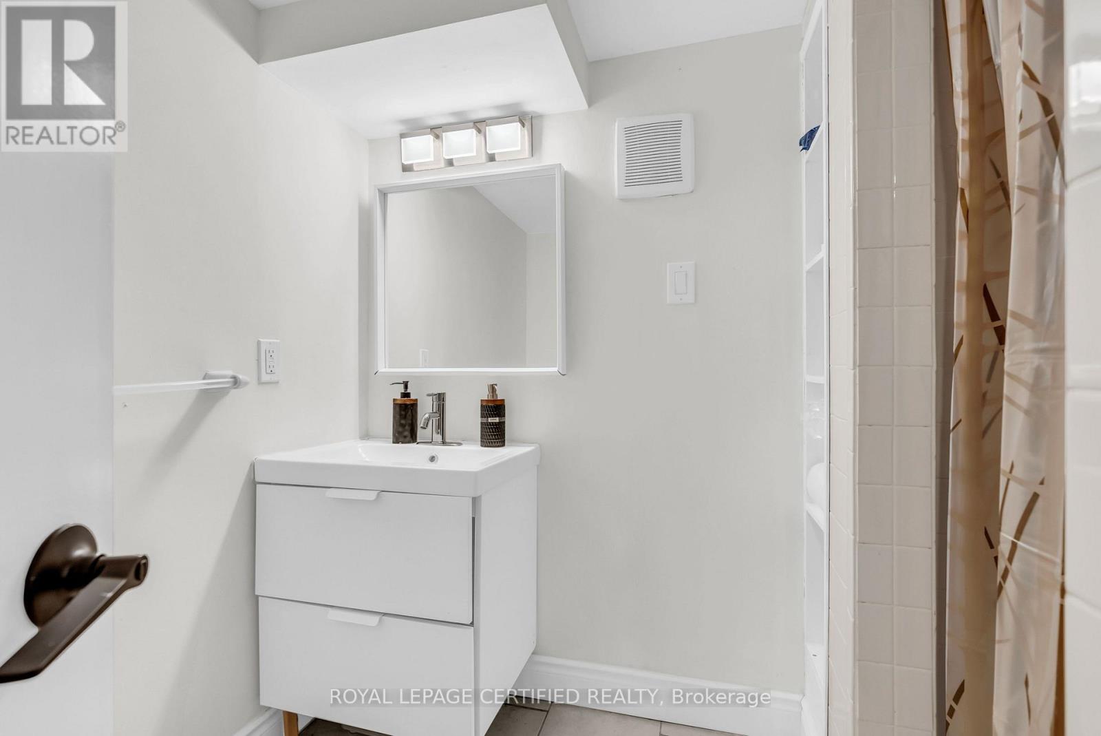 1359 Kenmuir Avenue, Mississauga, ON photo 38