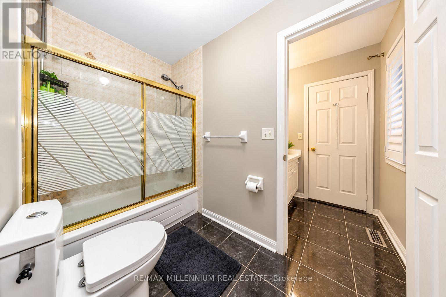 3 Cogswell Crescent, Brampton, ON photo 23