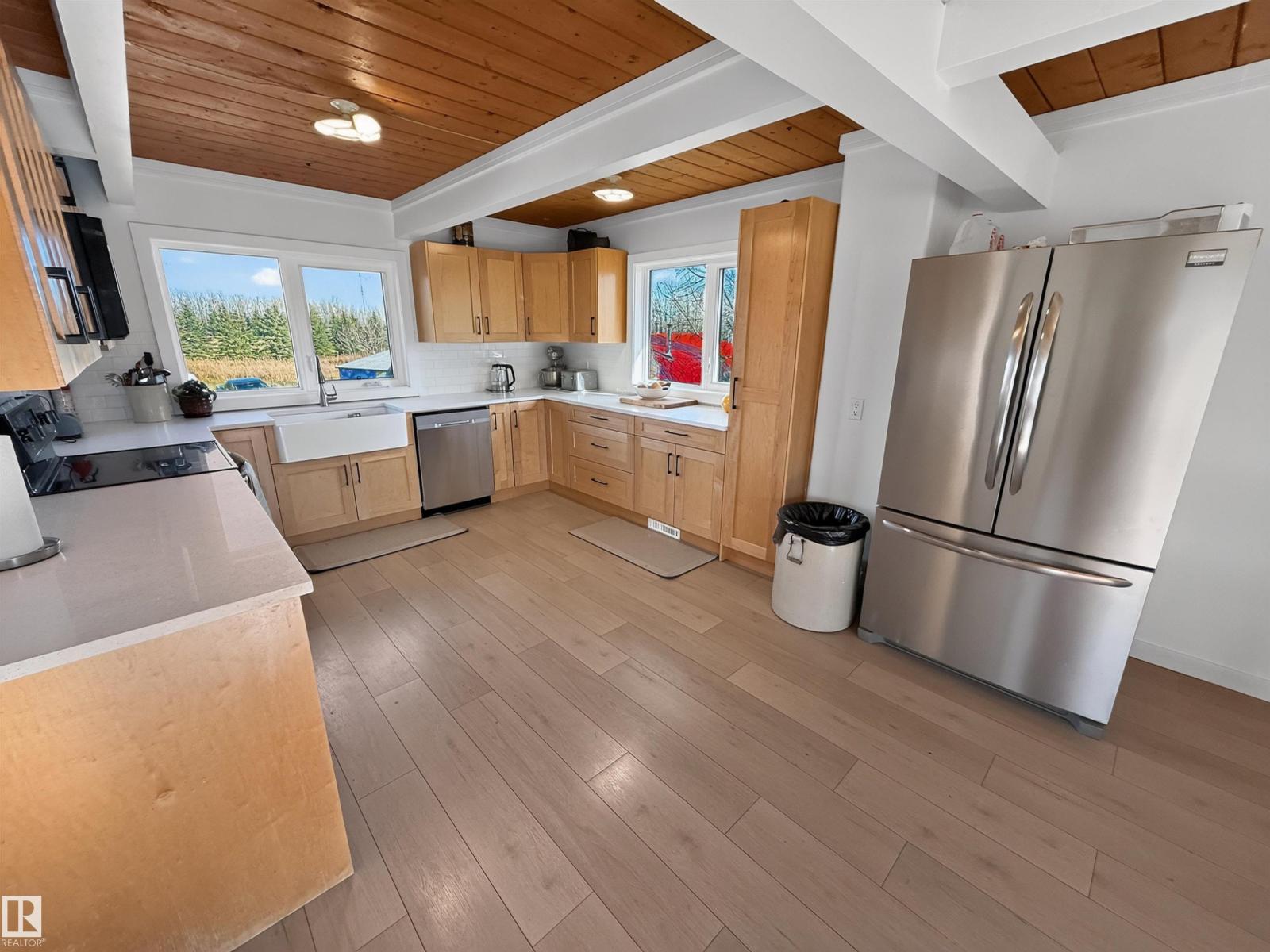 Property photograph 12 for MLS E4514551