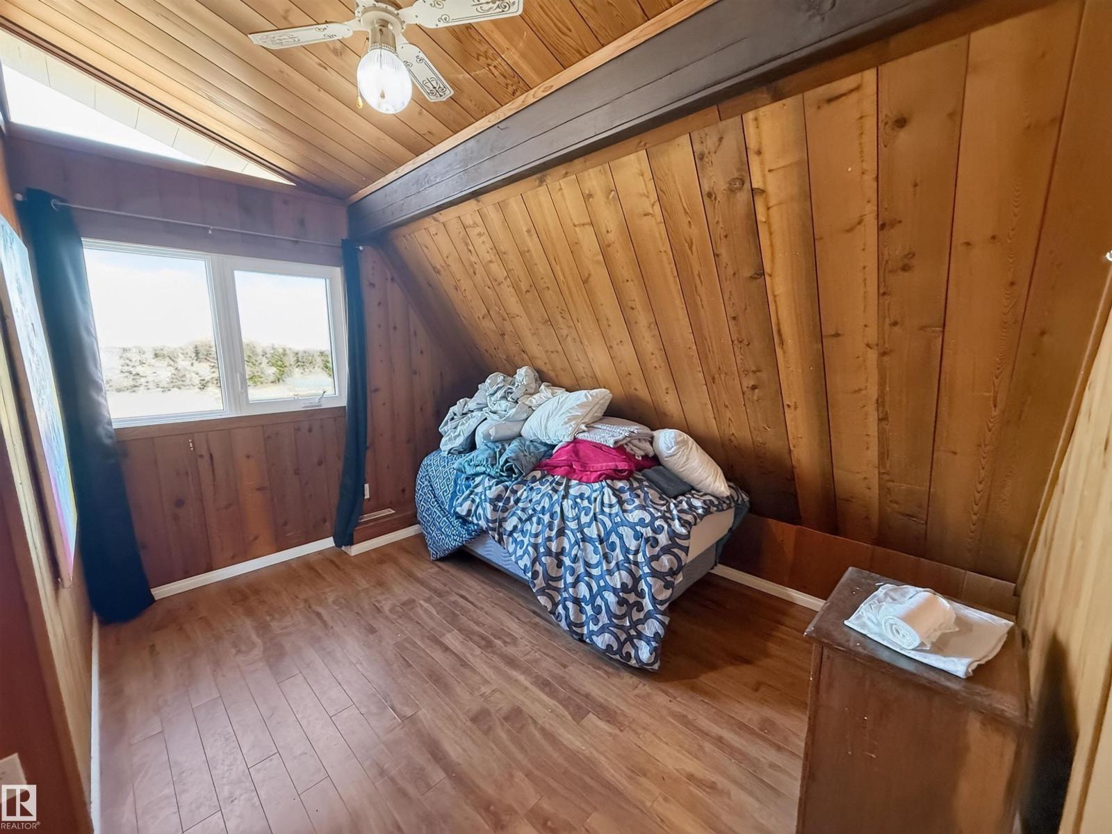 Property photograph 21 for MLS E4514551