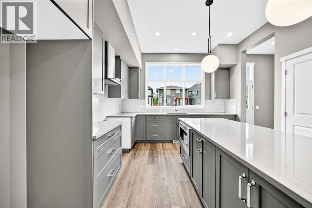 1344 Mahogany Boulevard SE, photo 13 of 42
