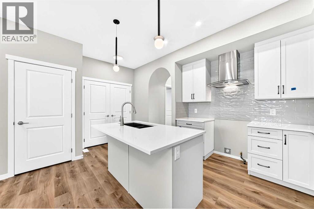76 Mercado Road SE, photo 15 of 48