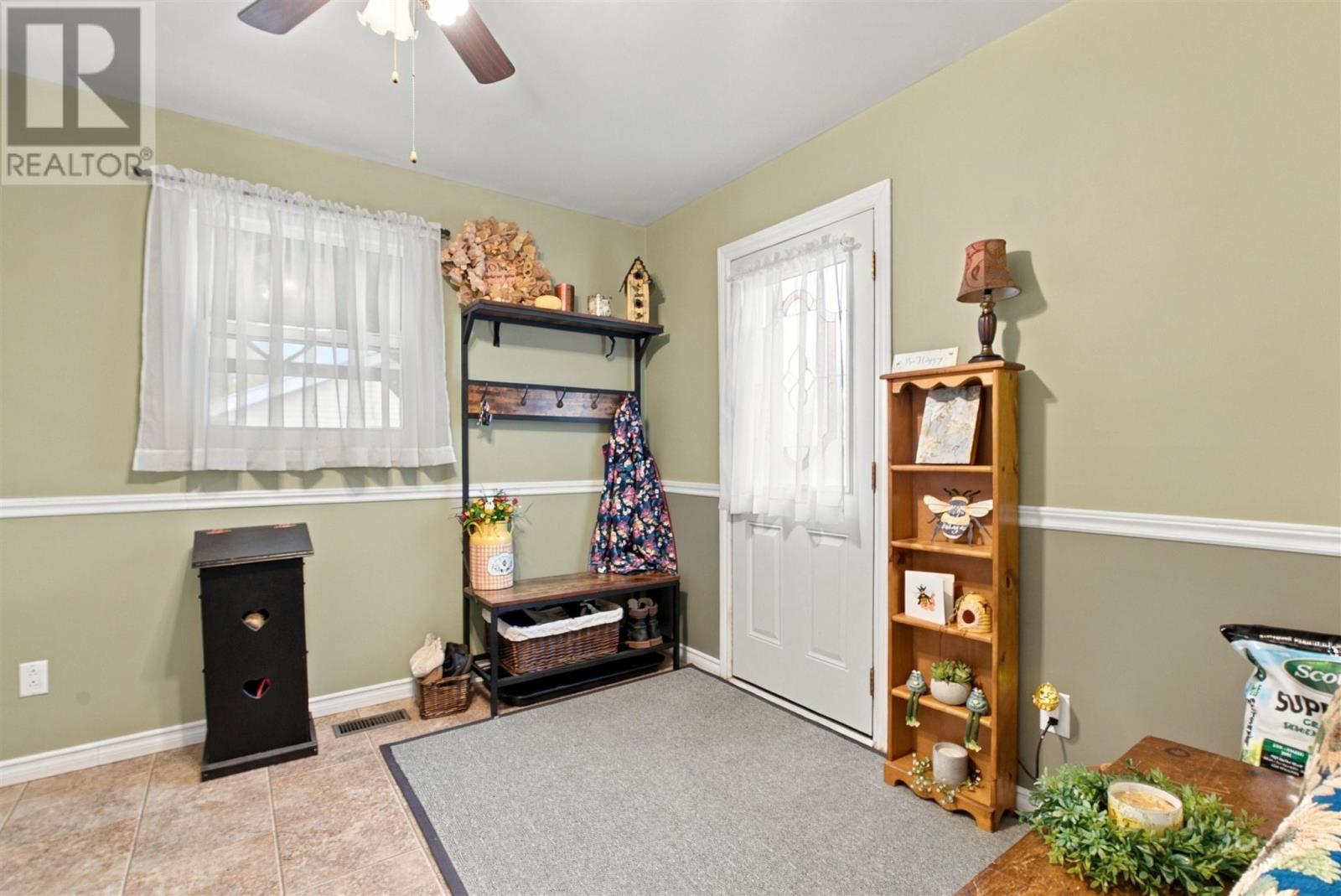 84 Farquhar ST - 32
