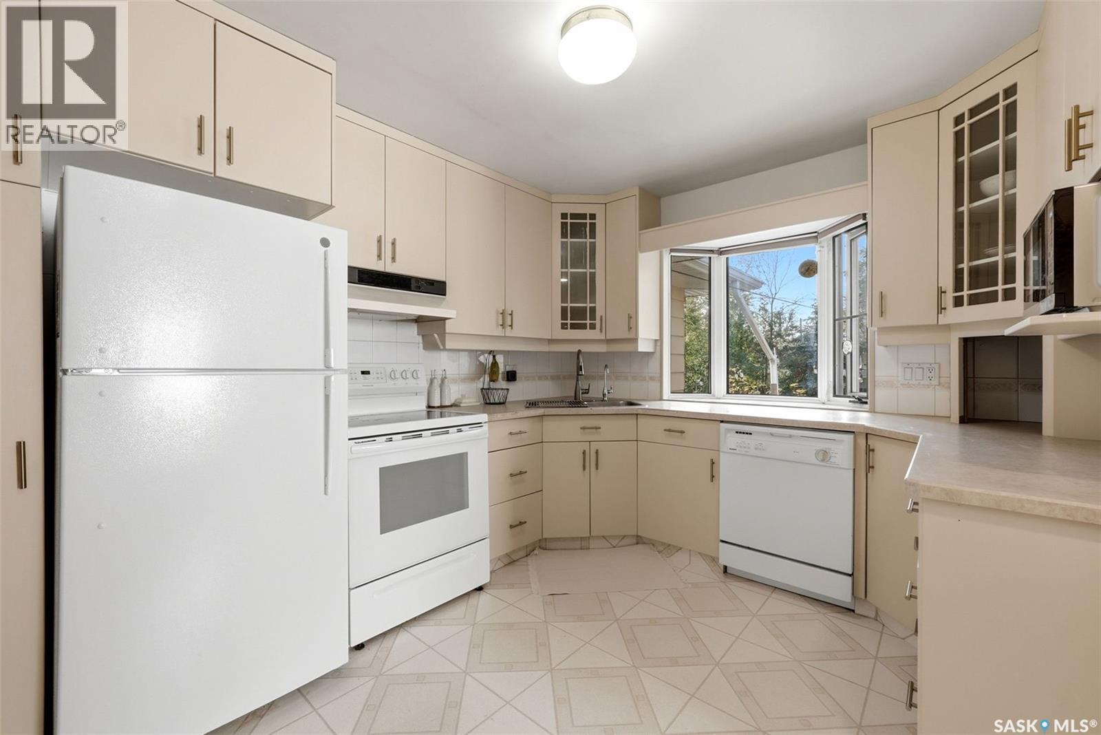 20 Montgomery ROAD, Regina — photo 10