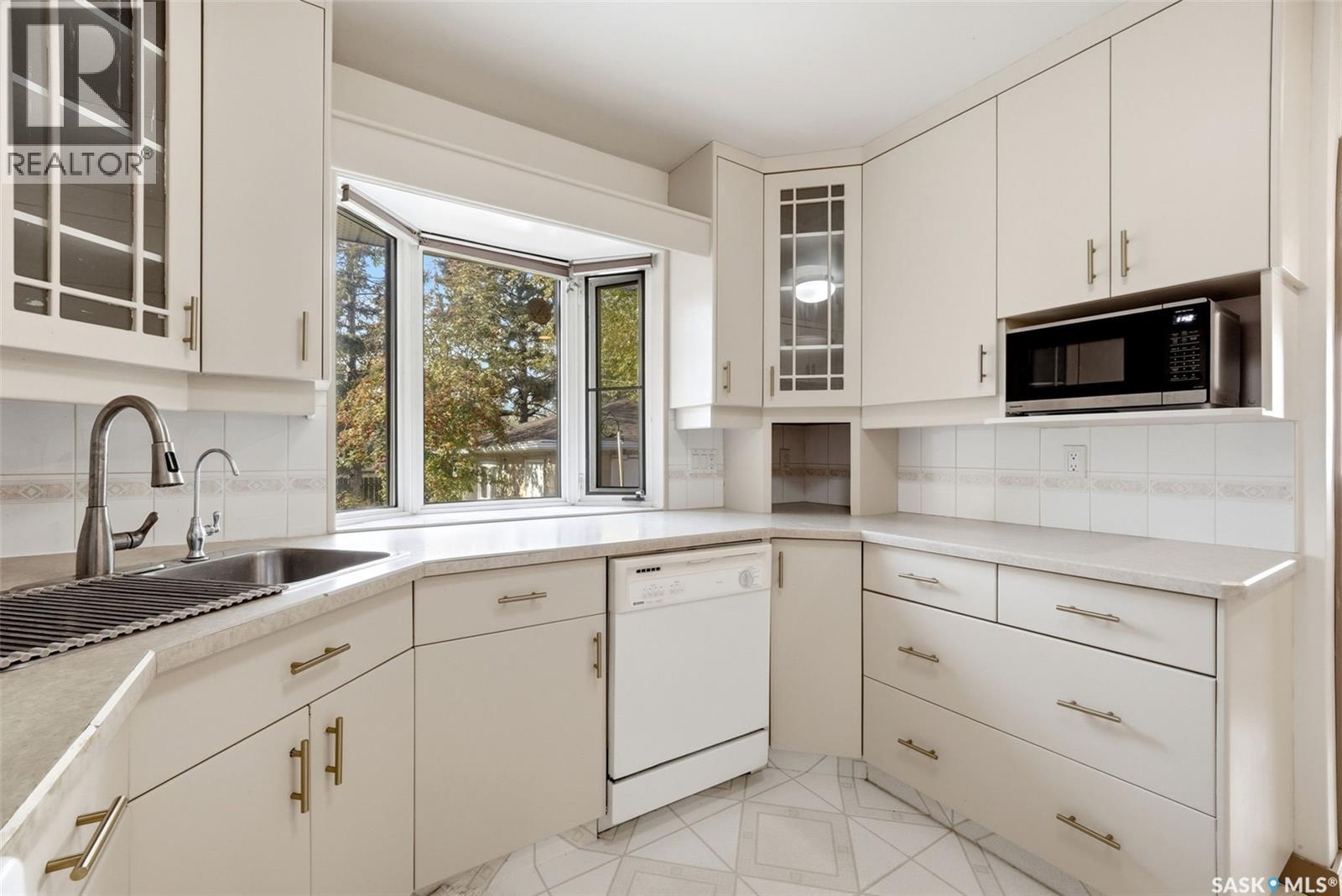 20 Montgomery ROAD, Regina — photo 13