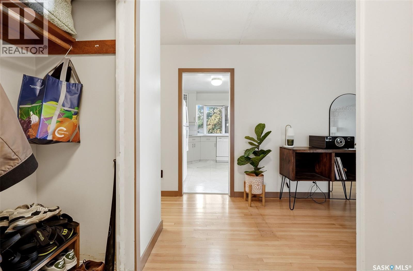 20 Montgomery ROAD, Regina — photo 5