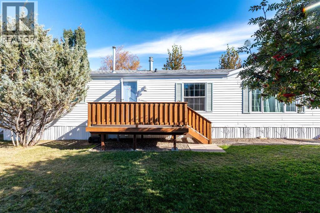 13, 5302 56B Street, photo 25 of 35