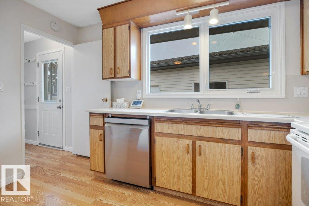 4510 42A AV, Leduc — photo 18
