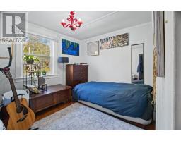 77 Waterford Bridge Road thumbnail 24
