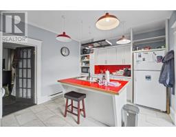 77 Waterford Bridge Road thumbnail 8