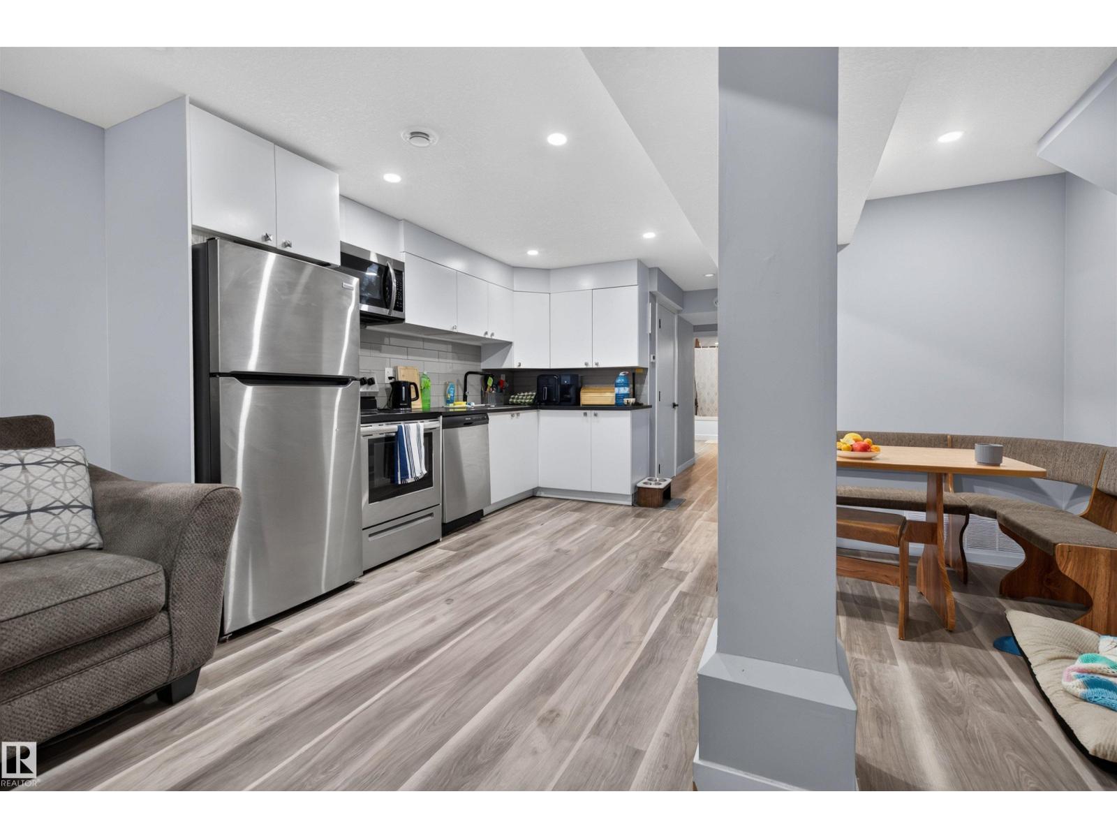 12711 90 ST NW, photo 15 of 27
