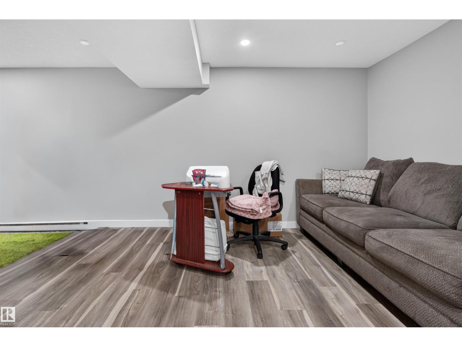 12711 90 ST NW, photo 18 of 27