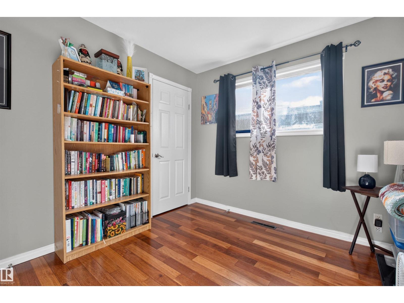 12711 90 ST NW, photo 8 of 27