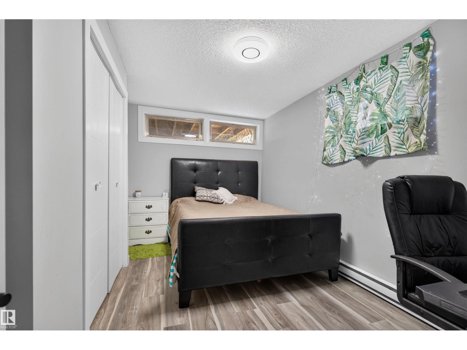 12711 90 ST NW, photo 13 of 27