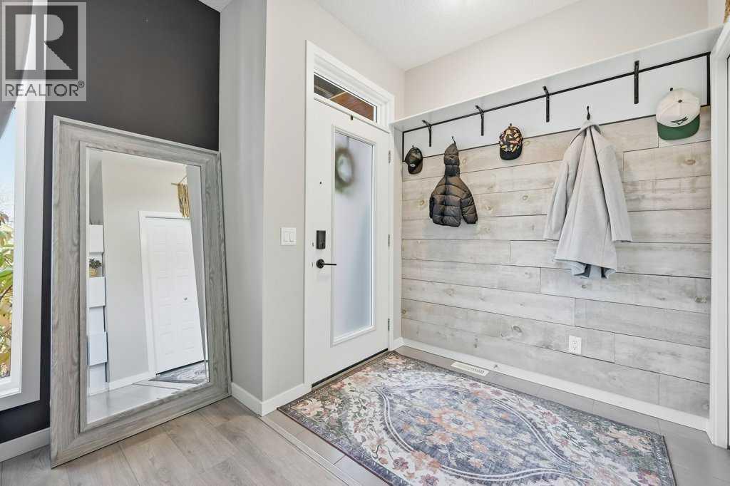 313 Seton Circle SE, photo 8 of 36