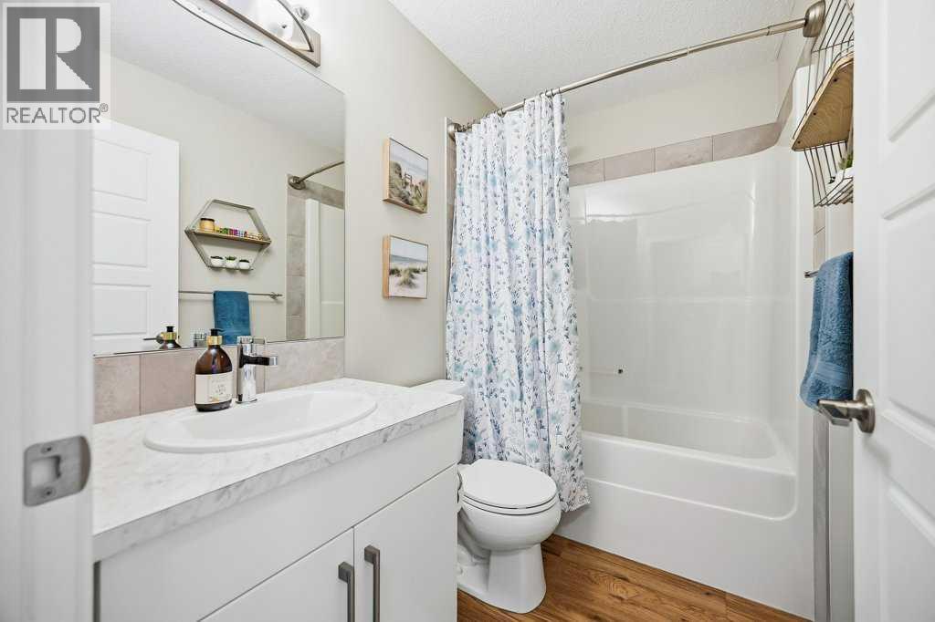 313 Seton Circle SE, photo 15 of 36