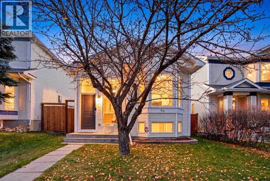 60 Hidden Green NW, Calgary — photo 2