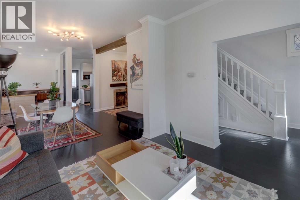 342 6 Avenue NE, Calgary — photo 3