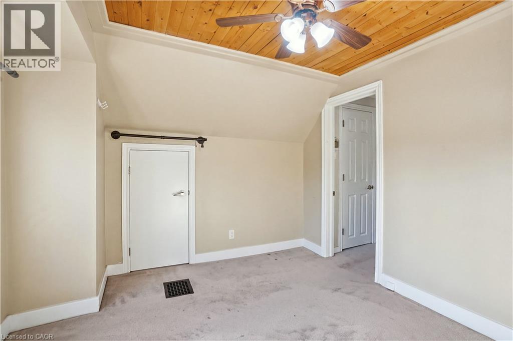 145 CAMPBELL Avenue - 20