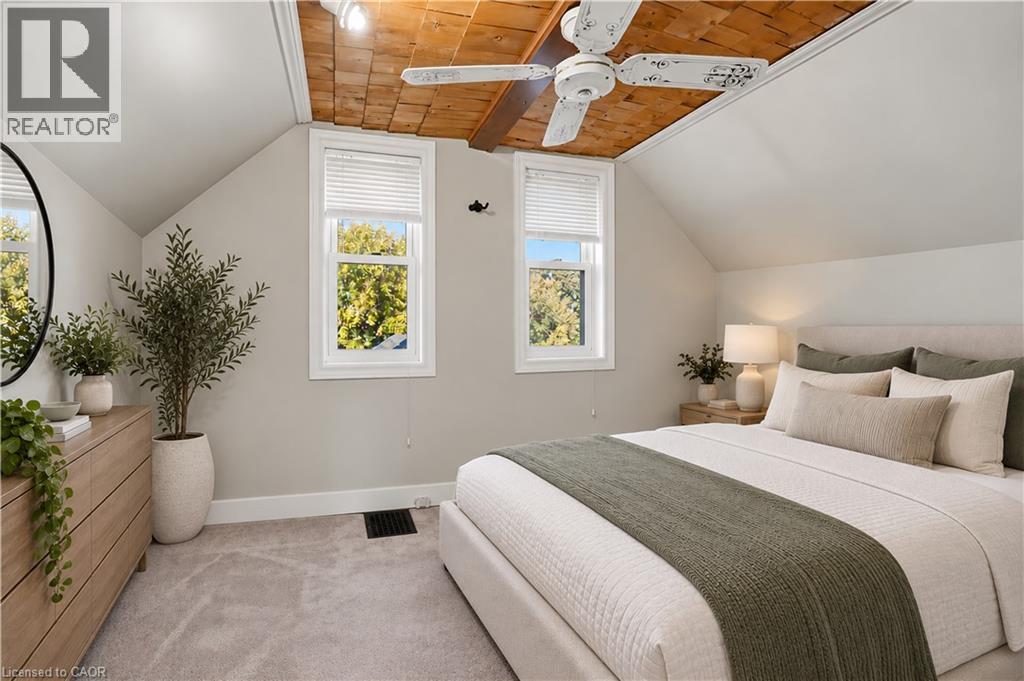 145 CAMPBELL Avenue - 15