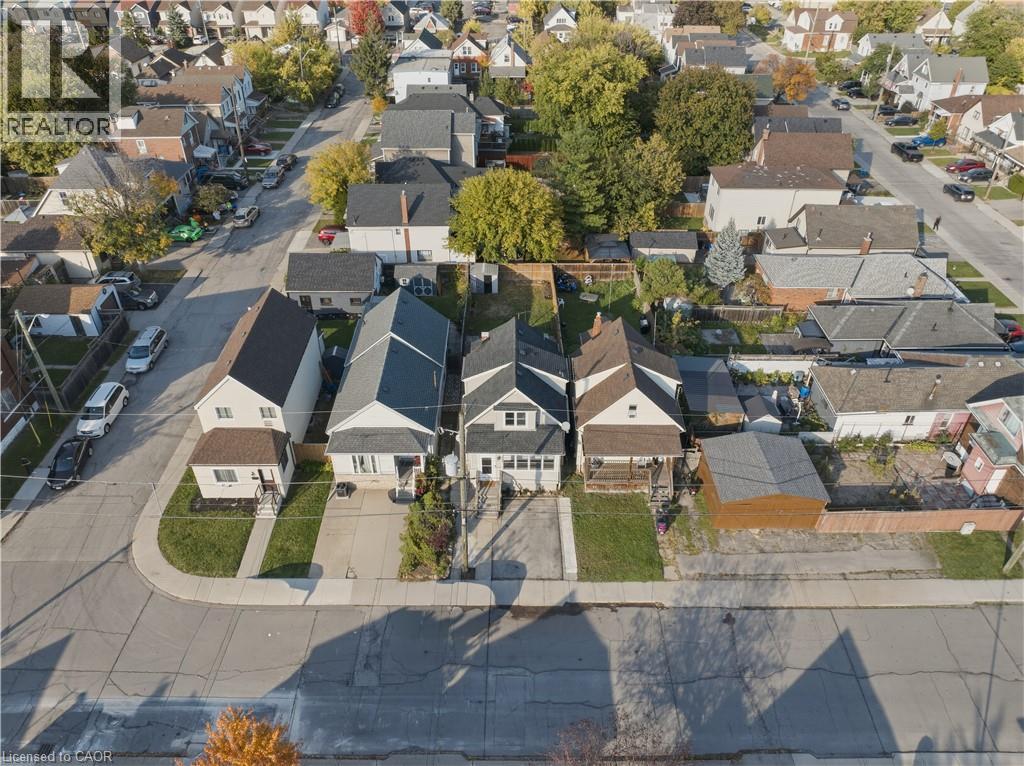 145 CAMPBELL Avenue - 28