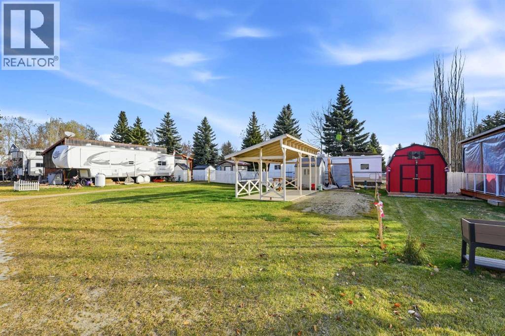 Listing photo – 22, 12040 Township Road 422, Rural Ponoka County