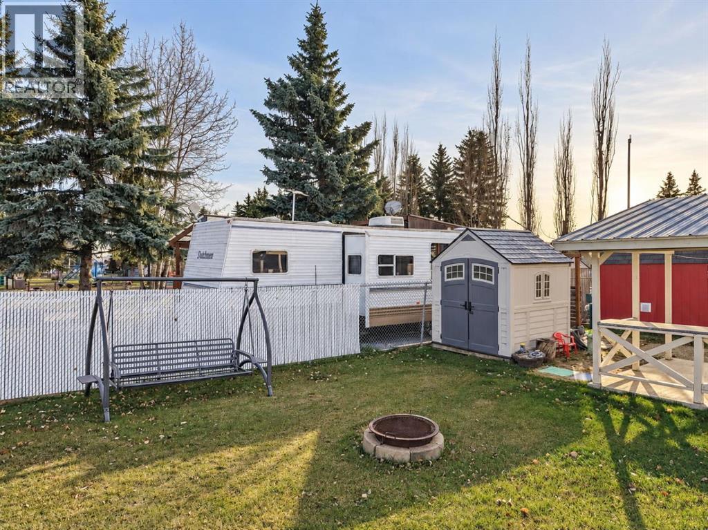 Listing photo – 22, 12040 Township Road 422, Rural Ponoka County