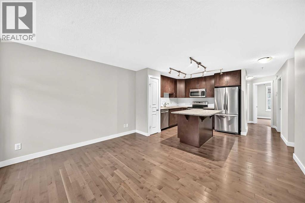 1042 Mckenzie Towne Villas SE photo 14