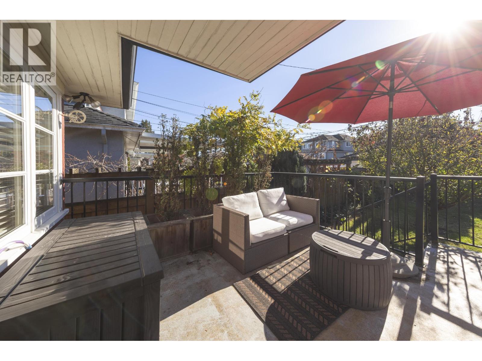 226 Peveril Avenue, Vancouver — photo 25