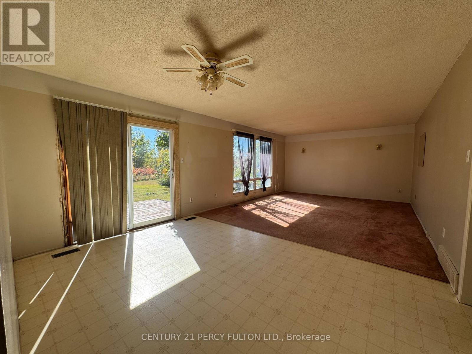 1343 B CHENAUX Road, Whitewater Region, ON photo 19